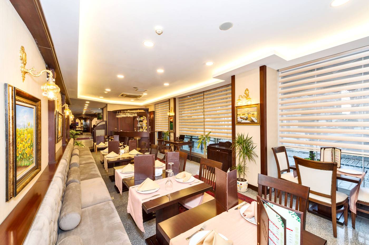 Gulhanepark-Hotel---Spa-Istanbul-Bar-38