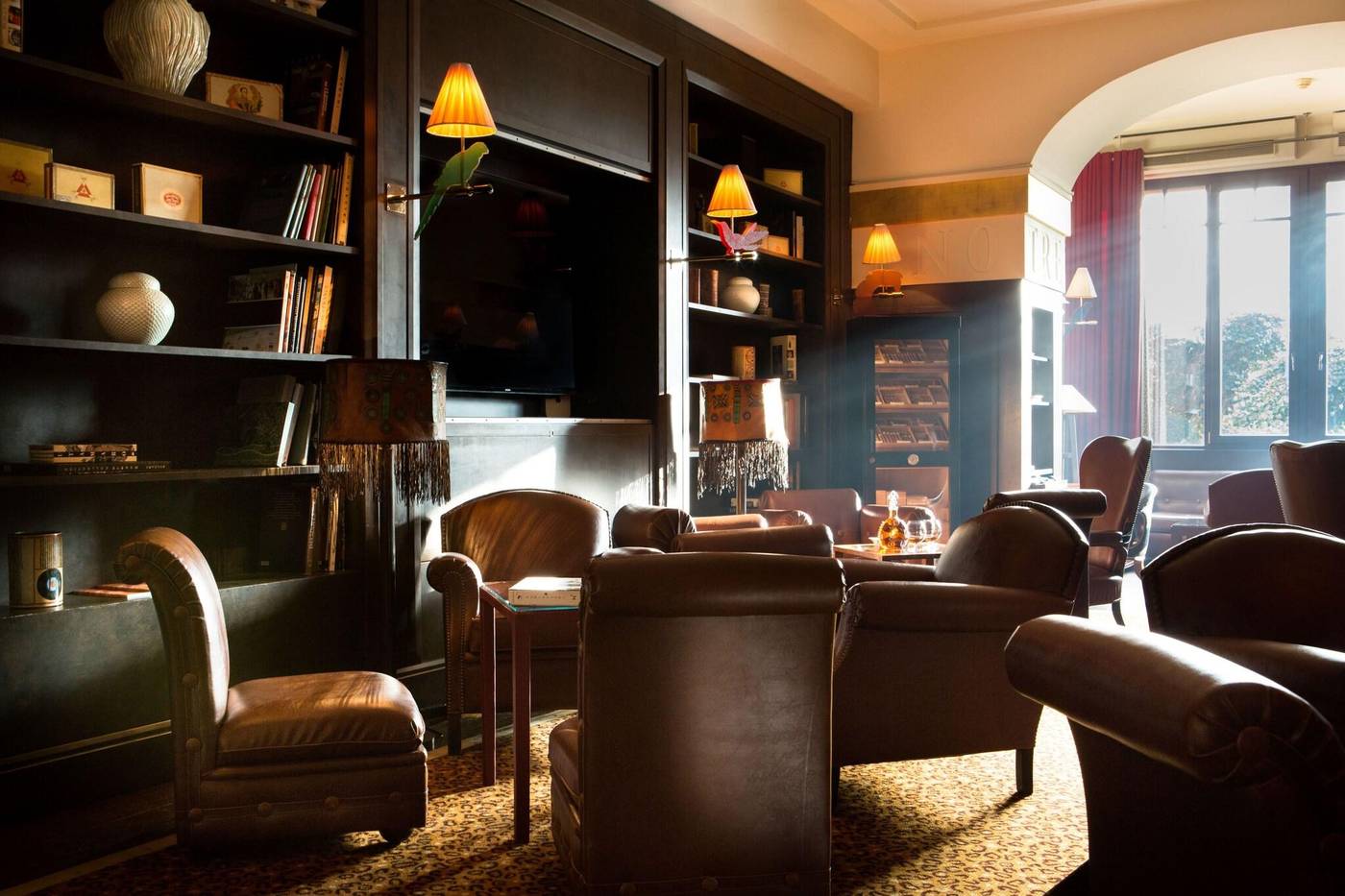 La-Reserve-Geneve---Hotel-Spa-and-Villa-Lobby-25