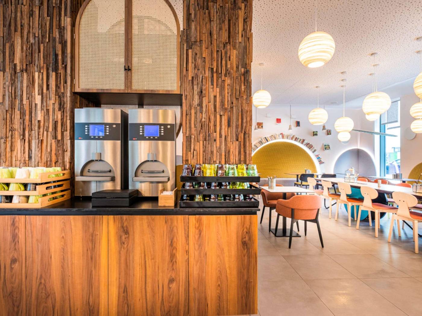 Ibis-Styles-Paris-Meteor-Avenue-d-italie-Restaurant-9