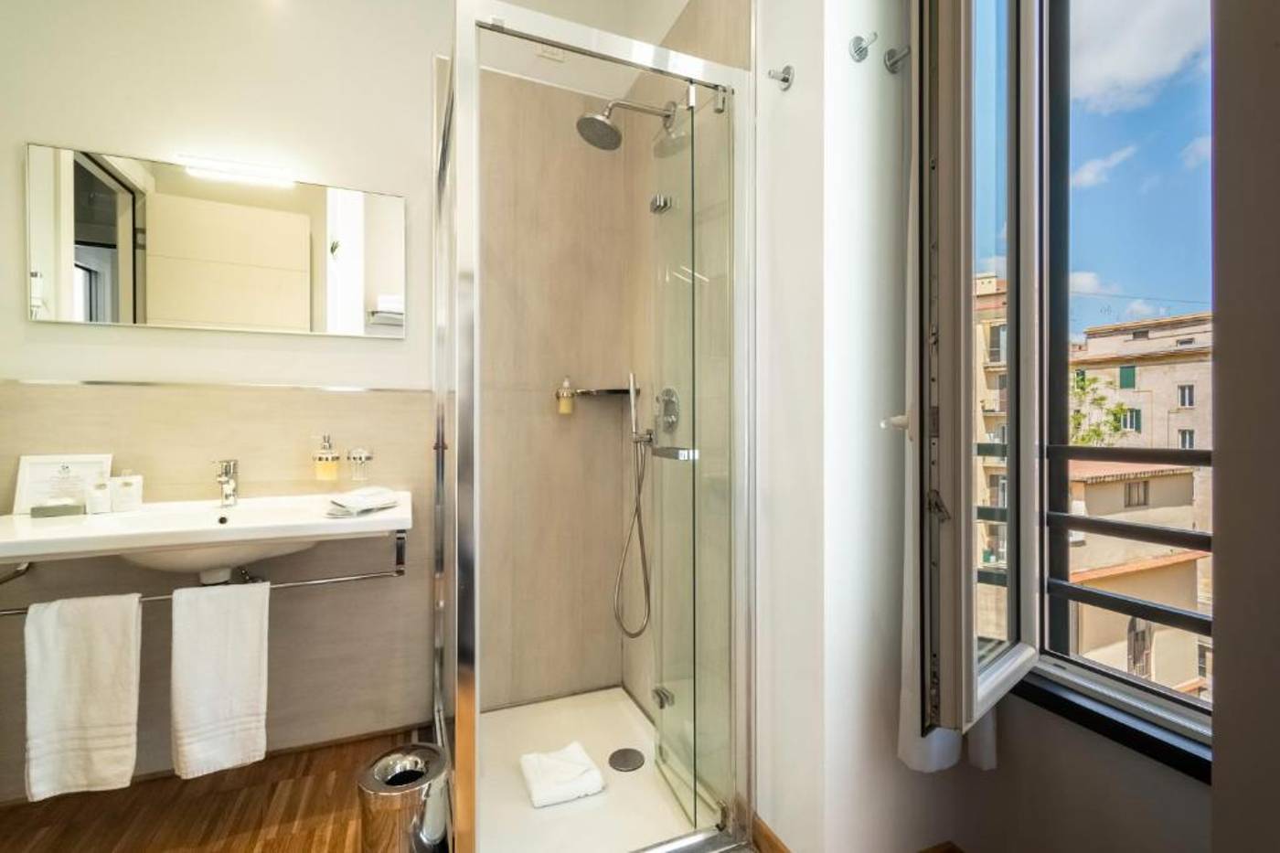 At-Home-Townhouse-Room-27