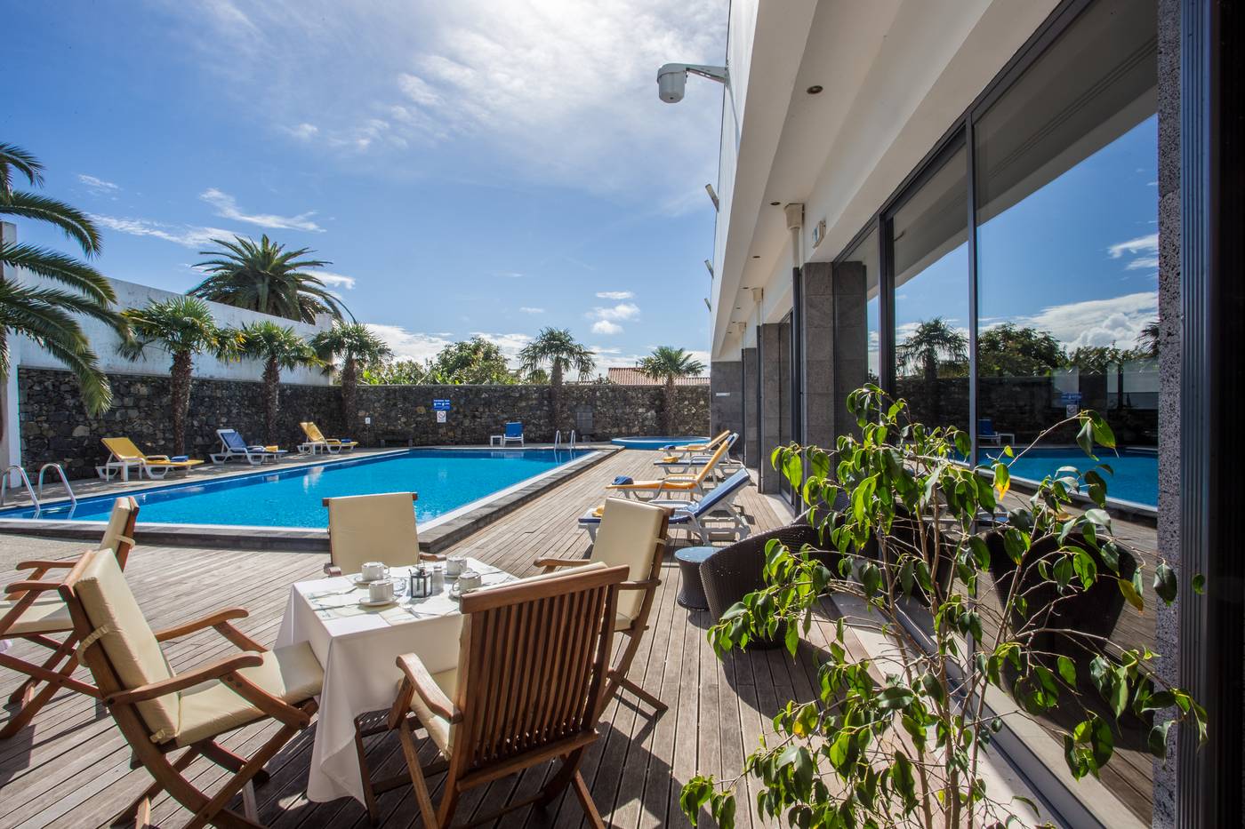 Aparthotel-Antillia-Pool-2