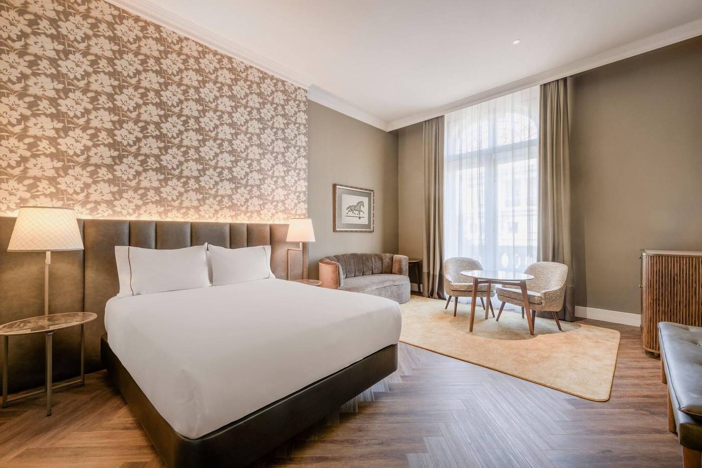 AC-Hotel-Palacio-del-Retiro-Autograph-Collection-Room-32