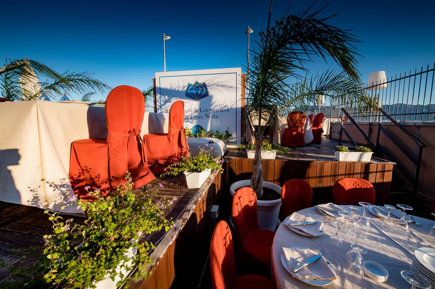 Astoria-Palace-Hotel-Terrace-1