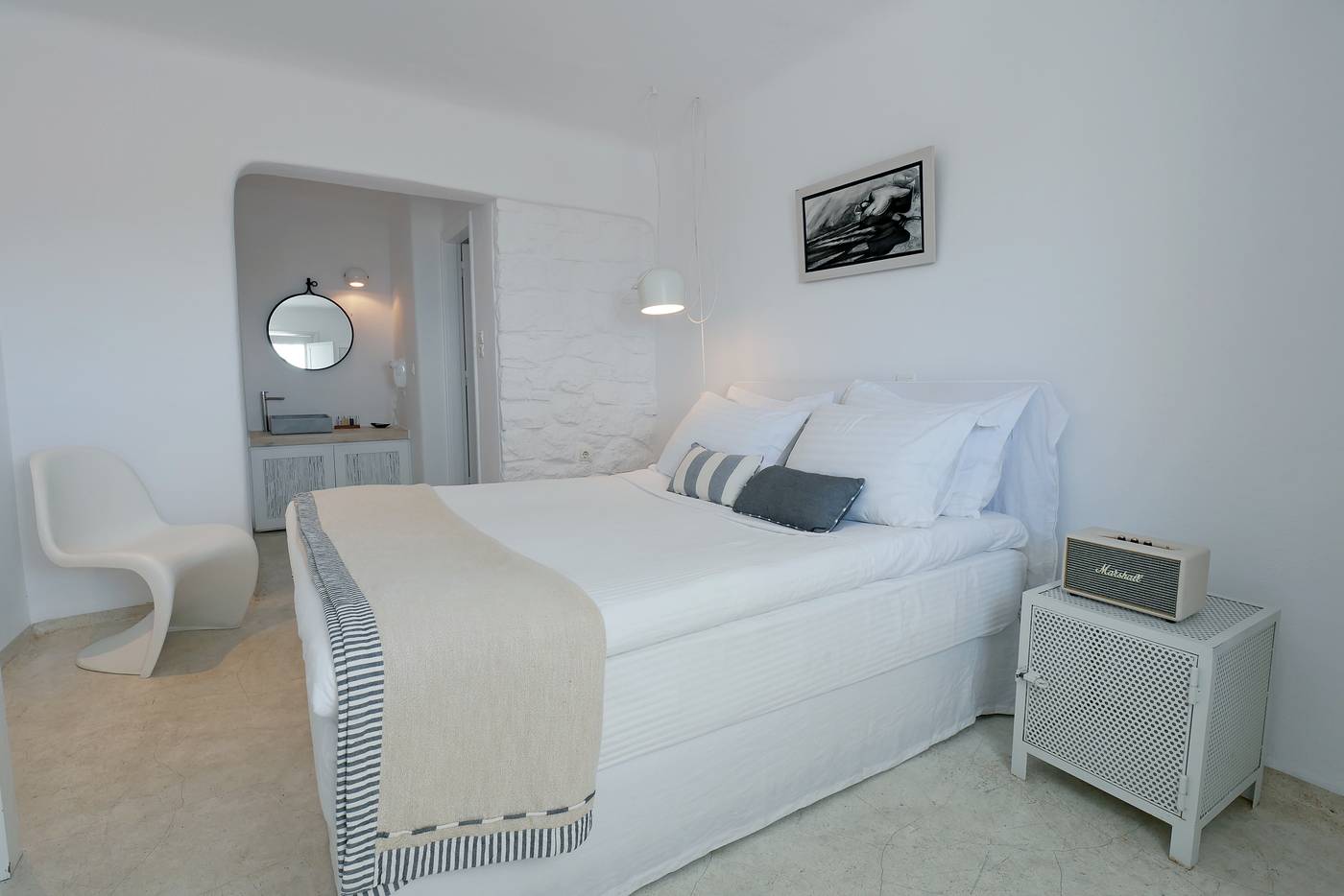 Ostraco-Luxury-Suites-Room-26