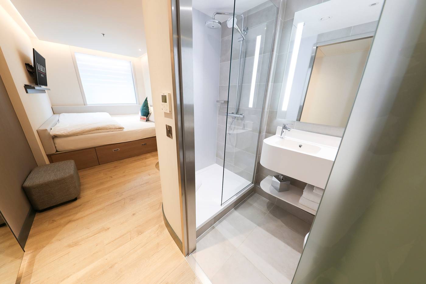 Marlin-Hotel-Stephens-Green-Room-39