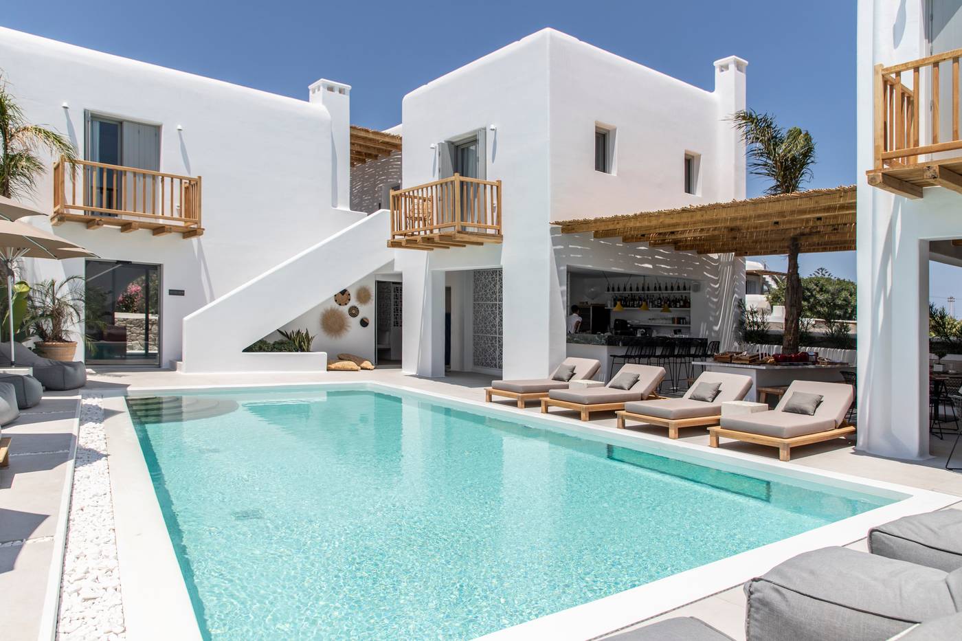 Adorno-Suites-Mykonos-Pool-1