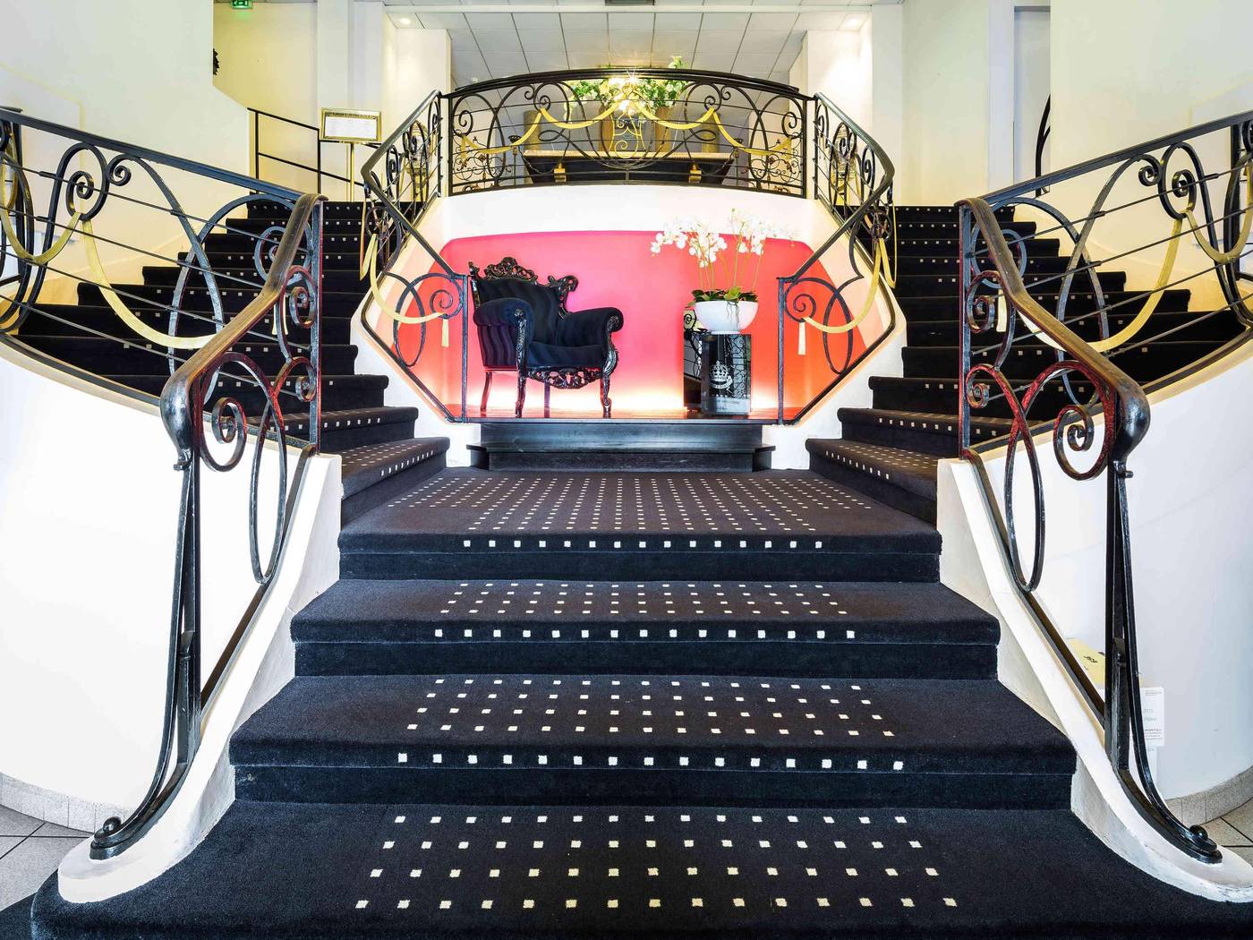 Hôtel Mercure Lourdes Impérial-France-LOURDES-General view-3