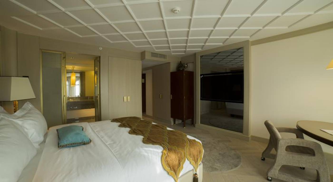 Mega-Residence-Hotel-Room-12