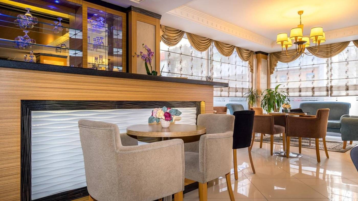 My-Rose-Hotel-Restaurant-8