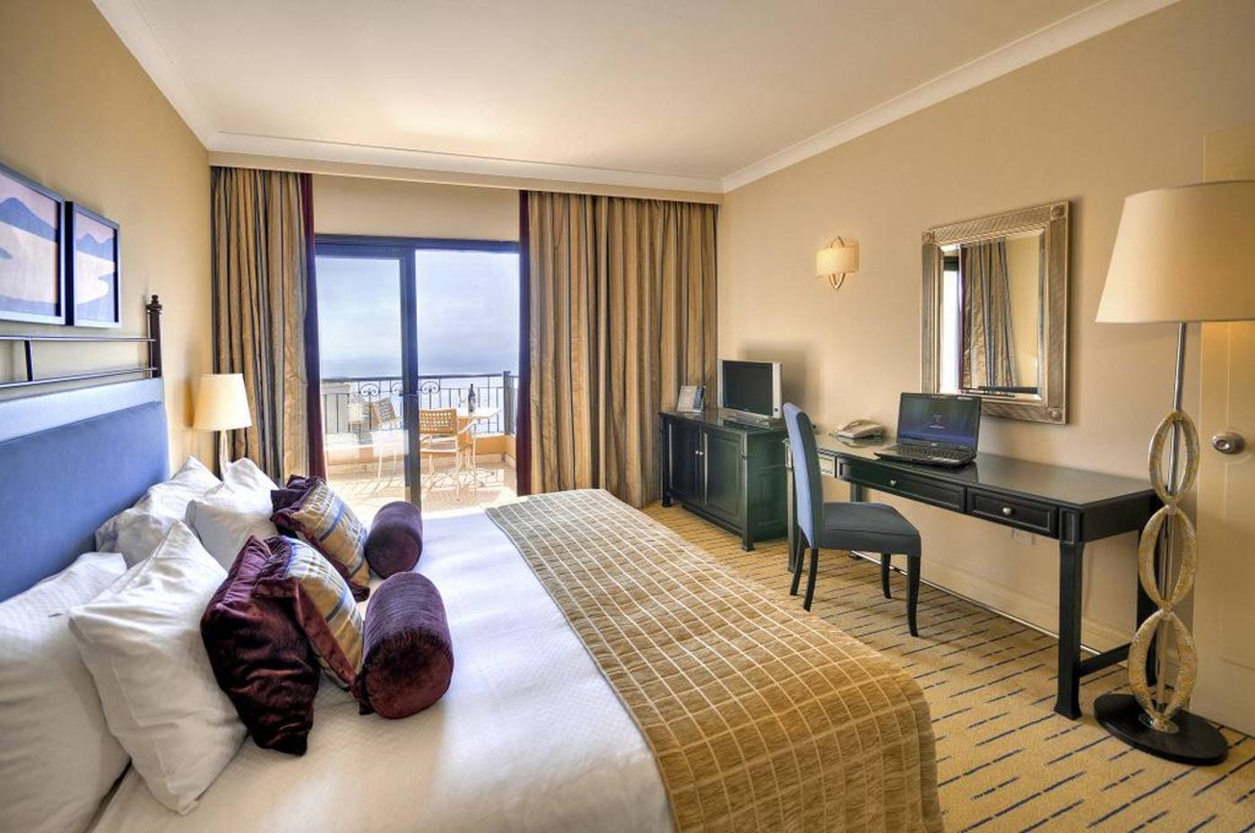 Corinthia-Hotel-St-George-s-Bay-Room-24