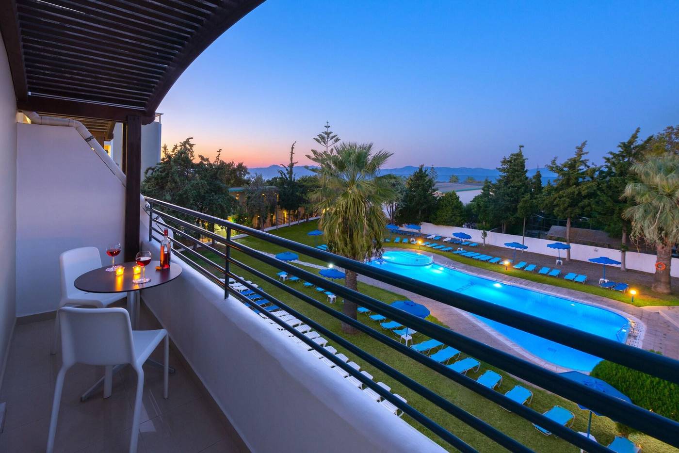 Matoula-Beach-General-view-40