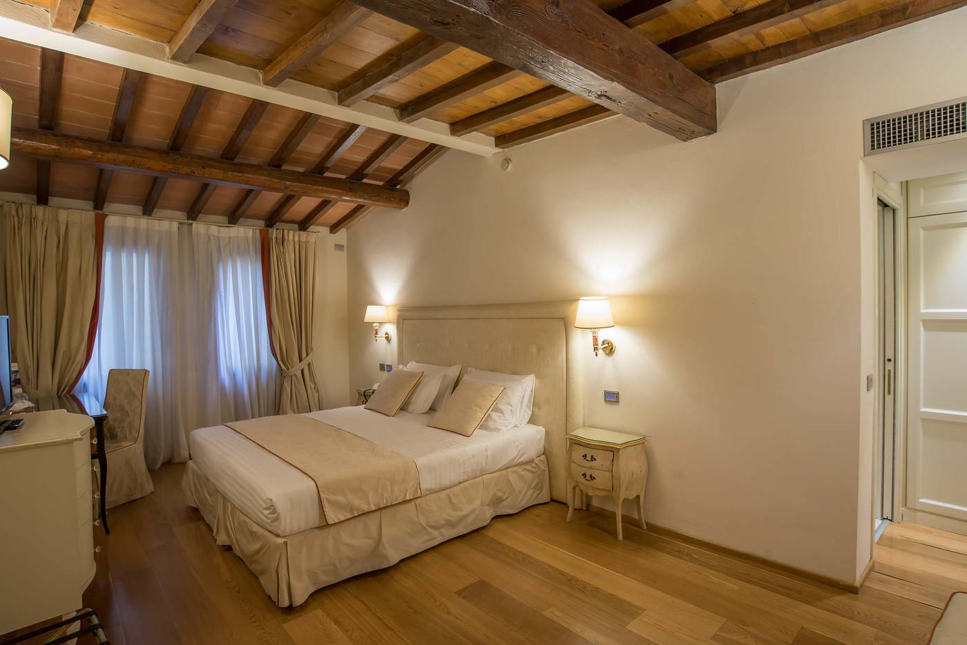 Atlantic-Palace-Room-19