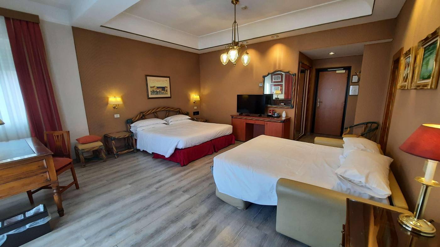 BEST-WESTERN-Hotel-Rivoli-Room-39