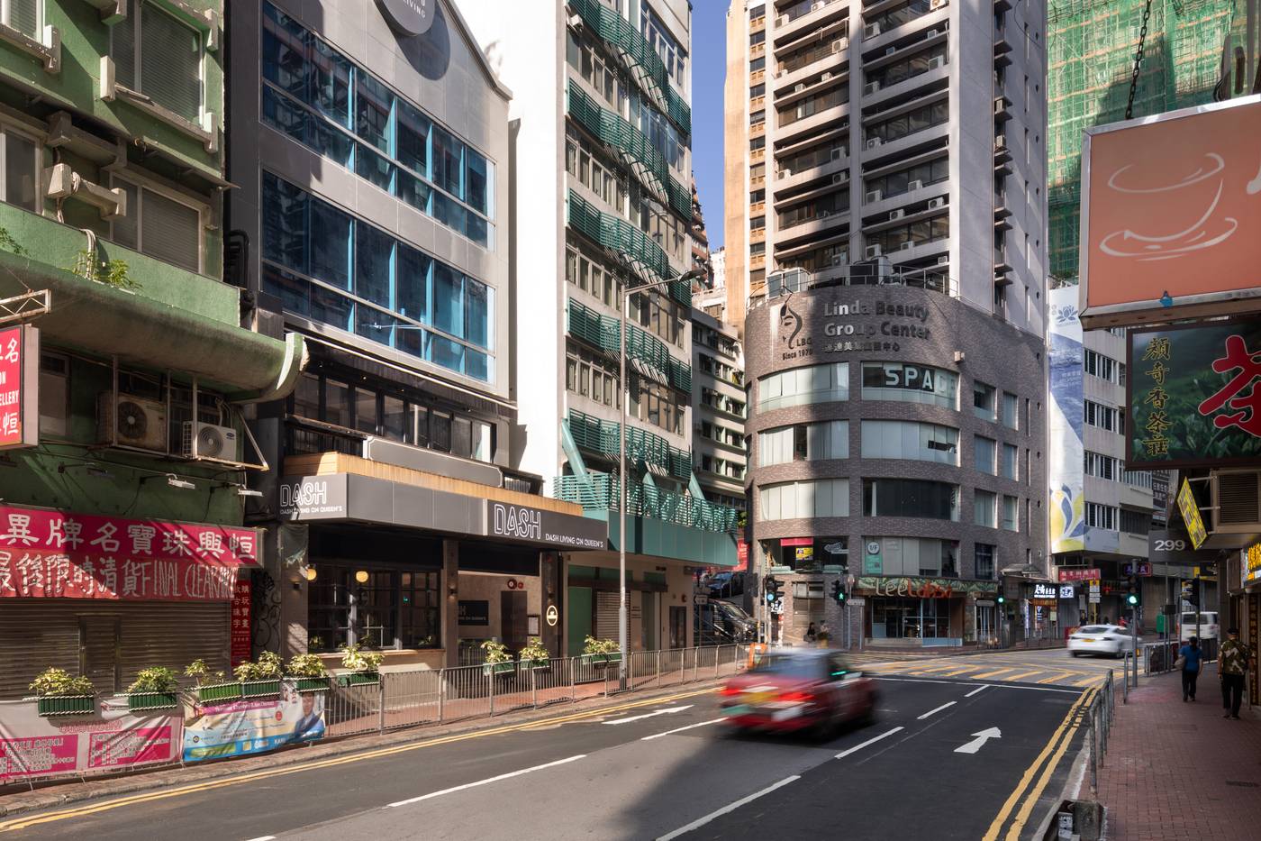 Dash-Living-On-Queen-s-General-view-2