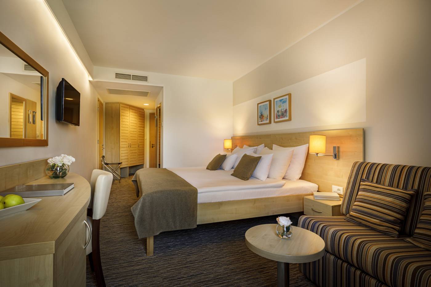 Valamar-Parentino-Hotel-Room-24