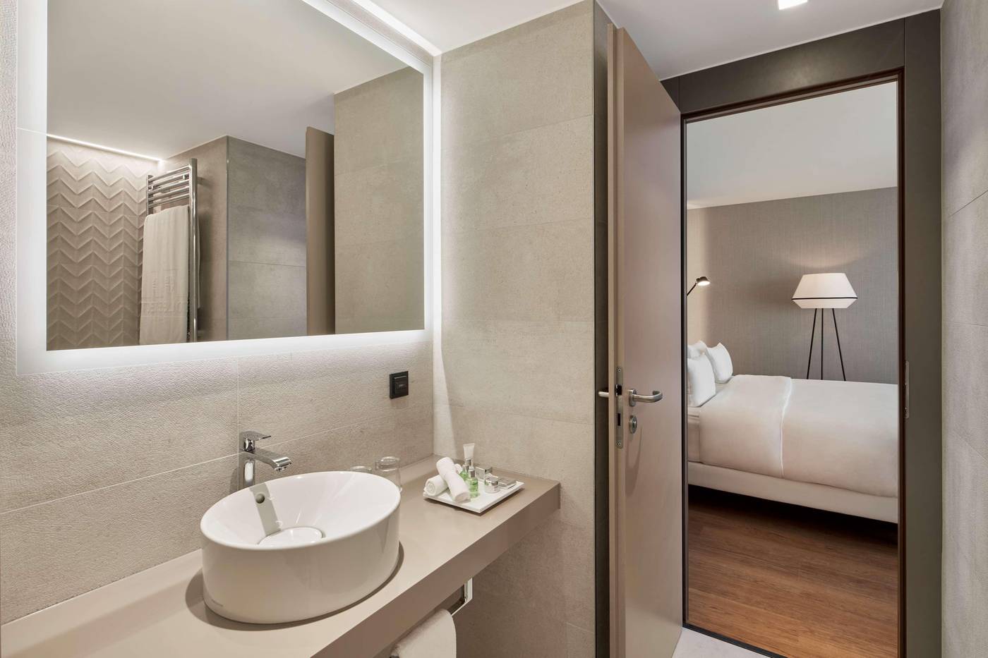 NH-Collection-Munchen-Bavaria-Room-42