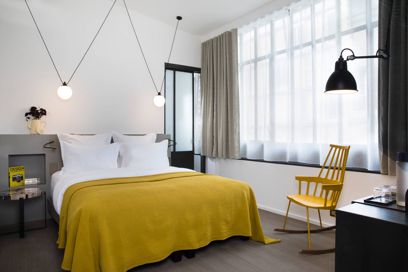 Les-Deux-Girafes-Room-8