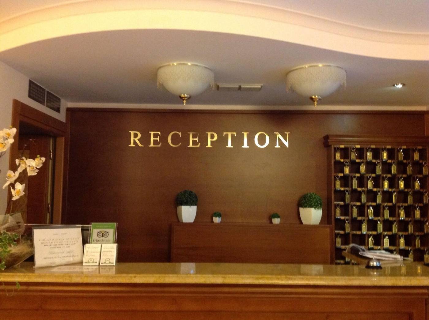 Hotel Tirreno - Italy - CAVI DI LAVAGNA - Lobby - 10