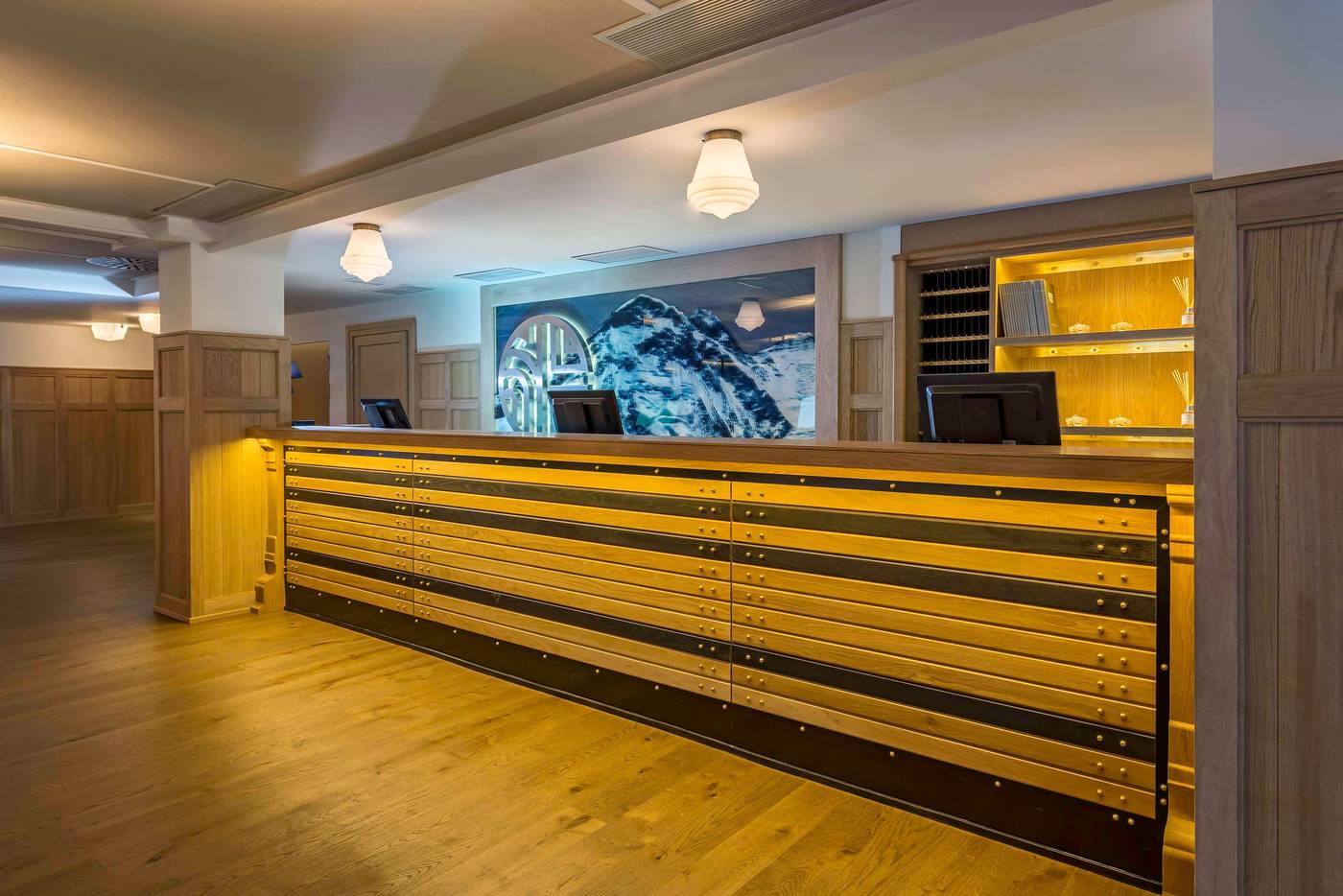 NH-Collection-Madrid-Suecia-Lobby-22