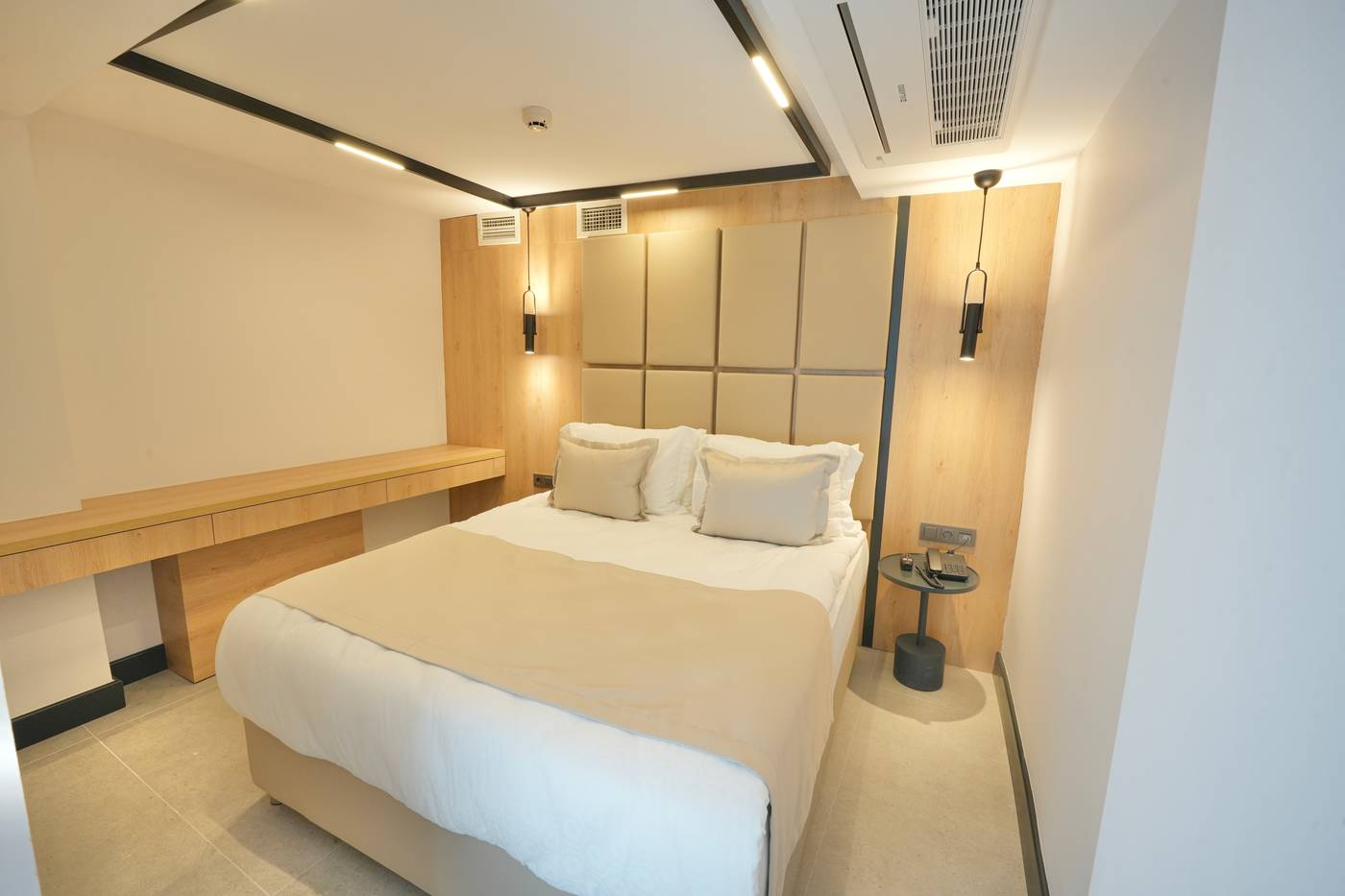 Aylin Hotel