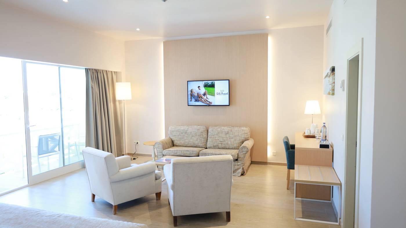 Hotel-55-Santo-Tomas-Room-26