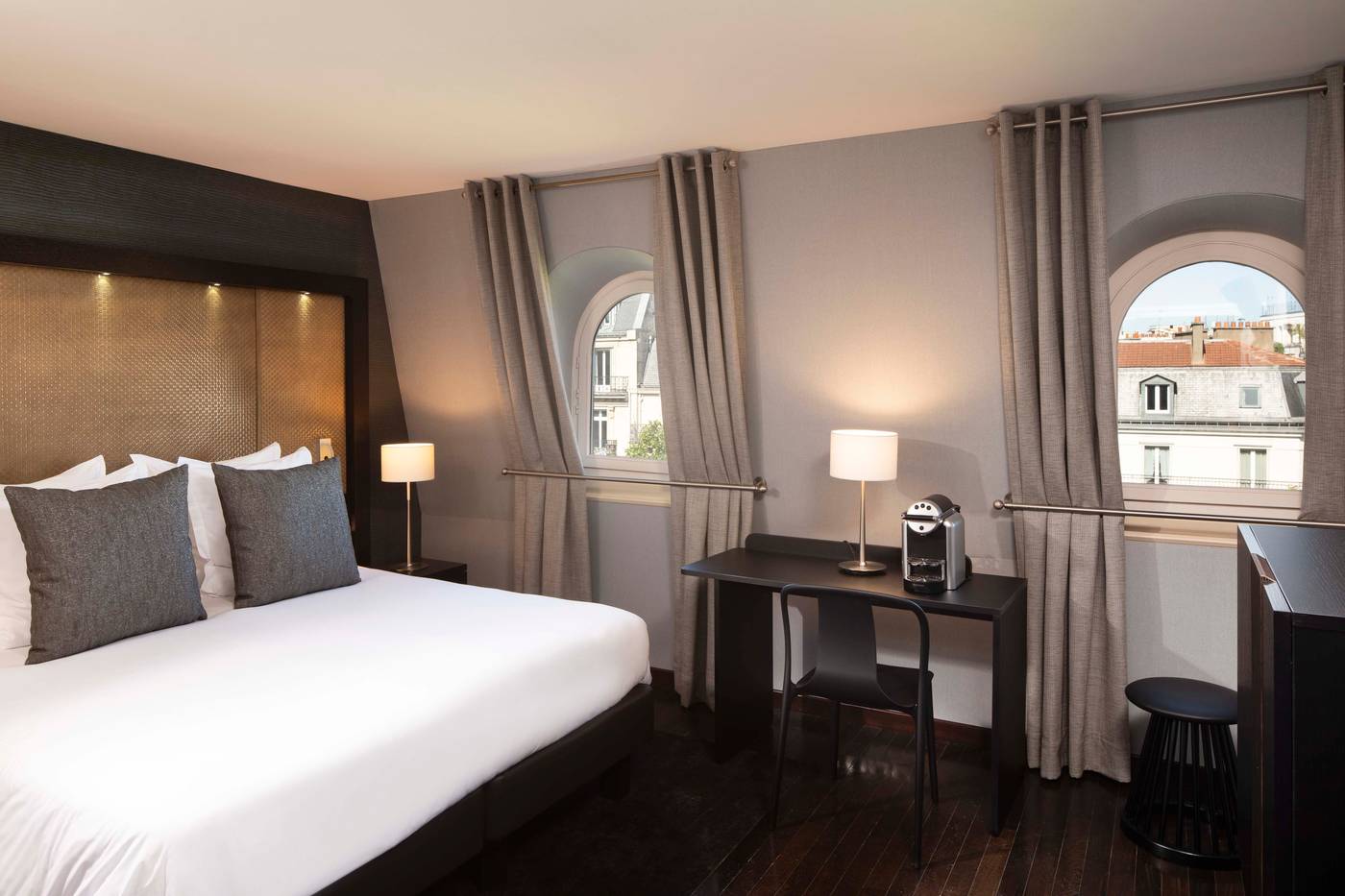 Hotel-Elysees-Regencia-Room-31