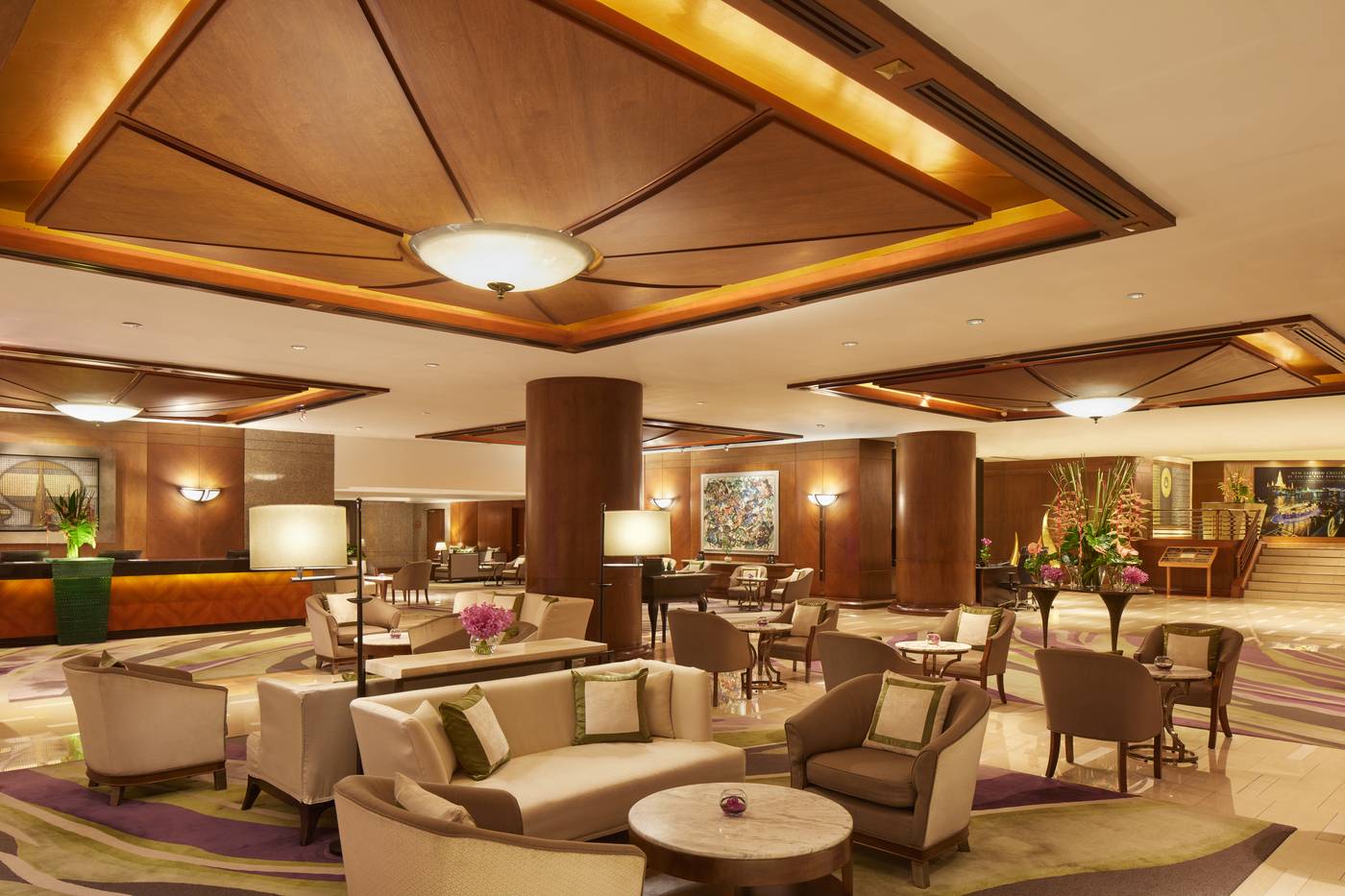 Banyan-Tree-Bangkok-Lobby-2