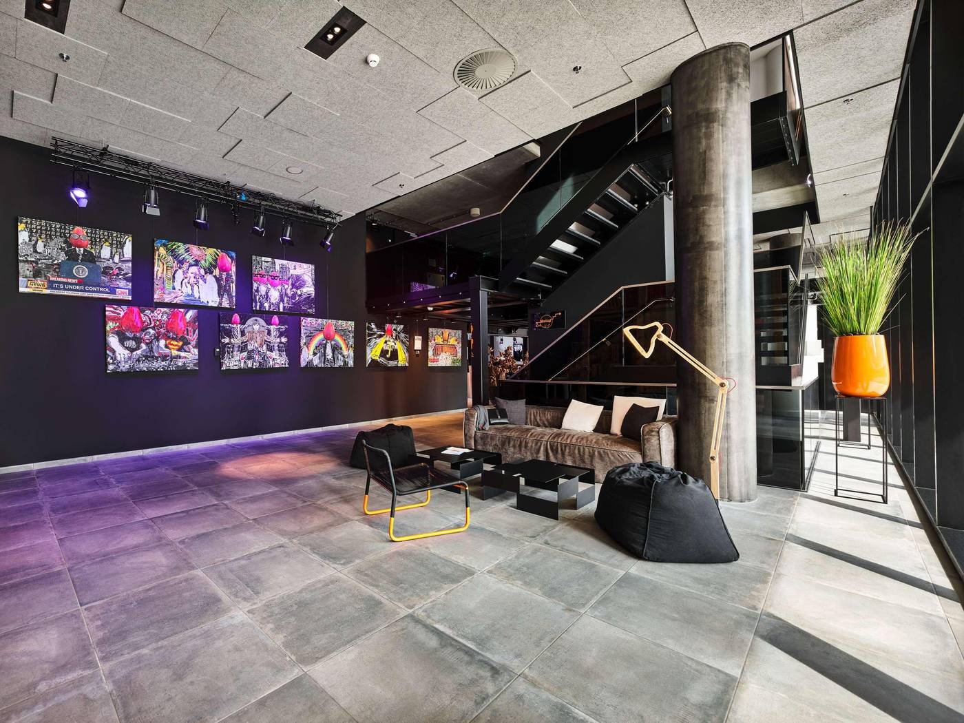 Jaz-in-the-City--Amsterdam-Lobby-53