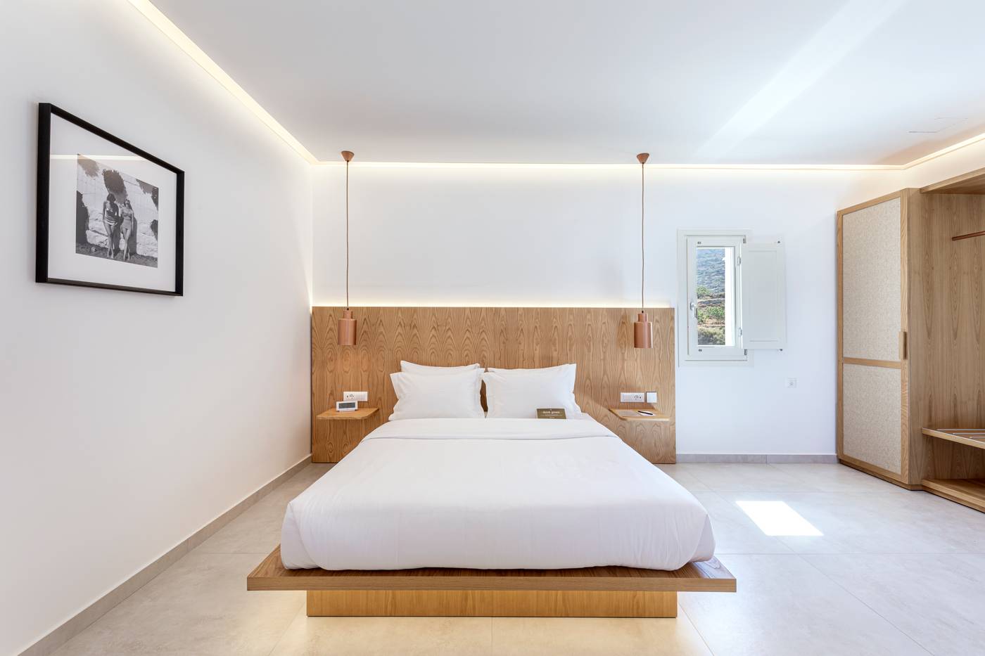 Secret-View-Hotel-Room-33