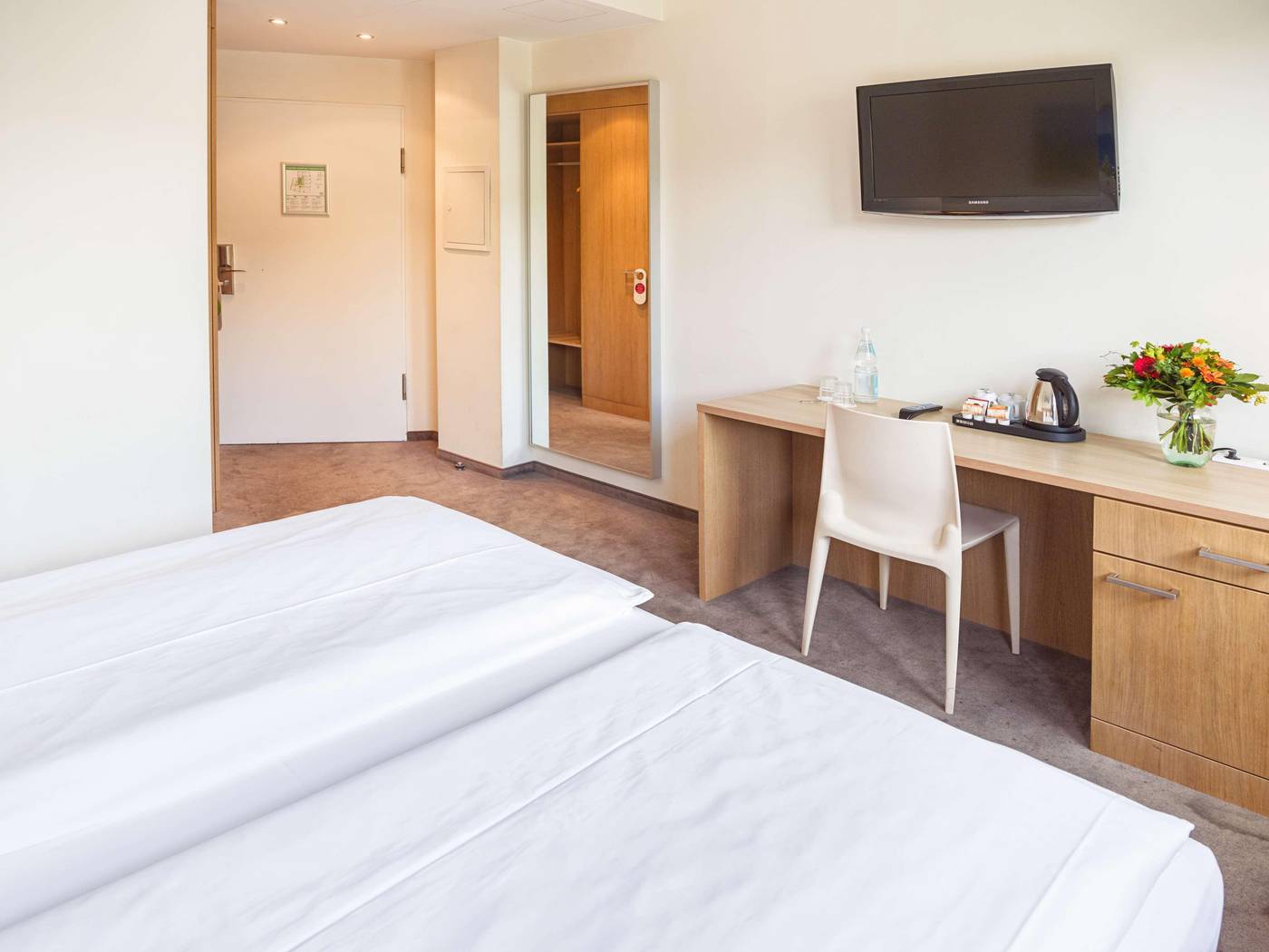 Berlin-Mitte-by-Campanile-Room-35