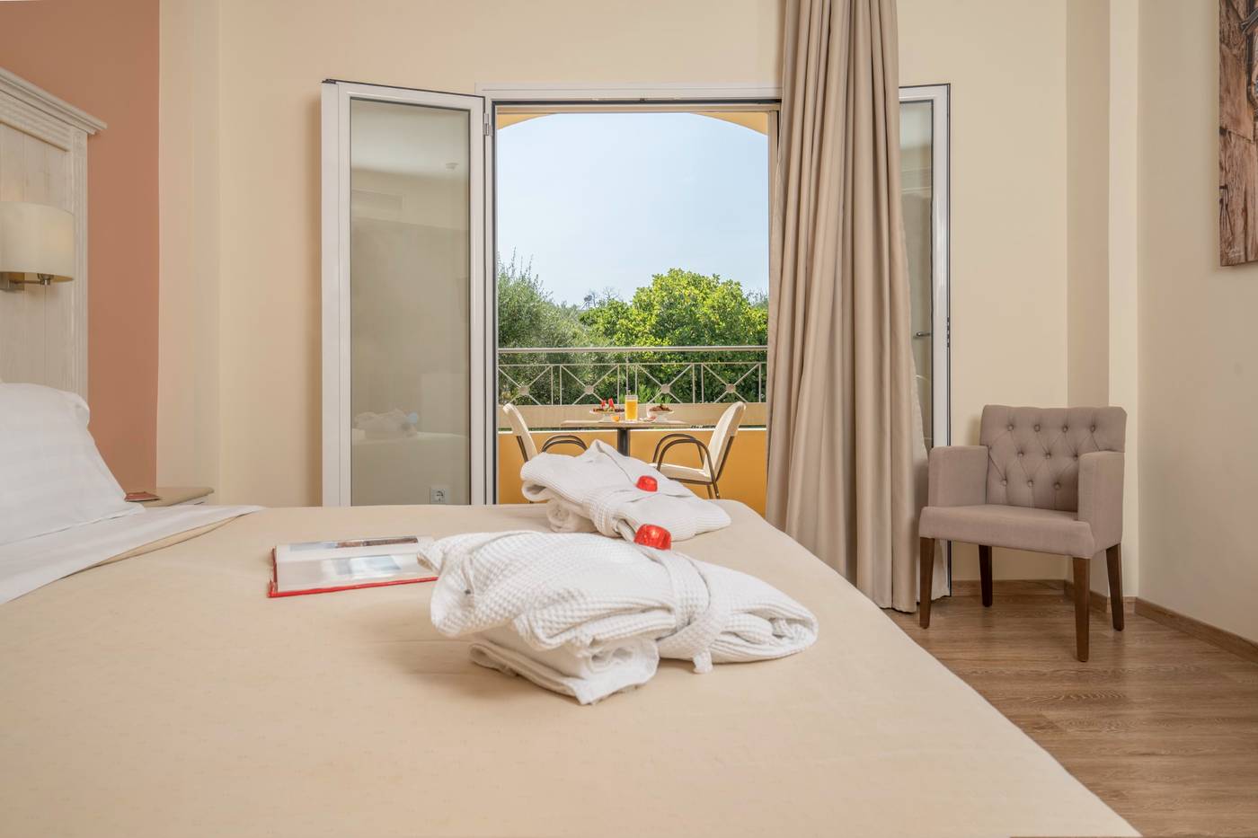 Debono-Hotel-Room-30