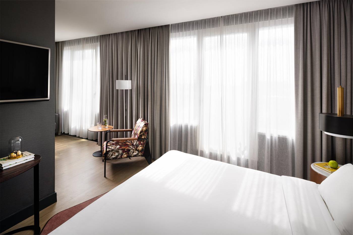 NH-Collection-Amsterdam-Flower-Market-Room-47