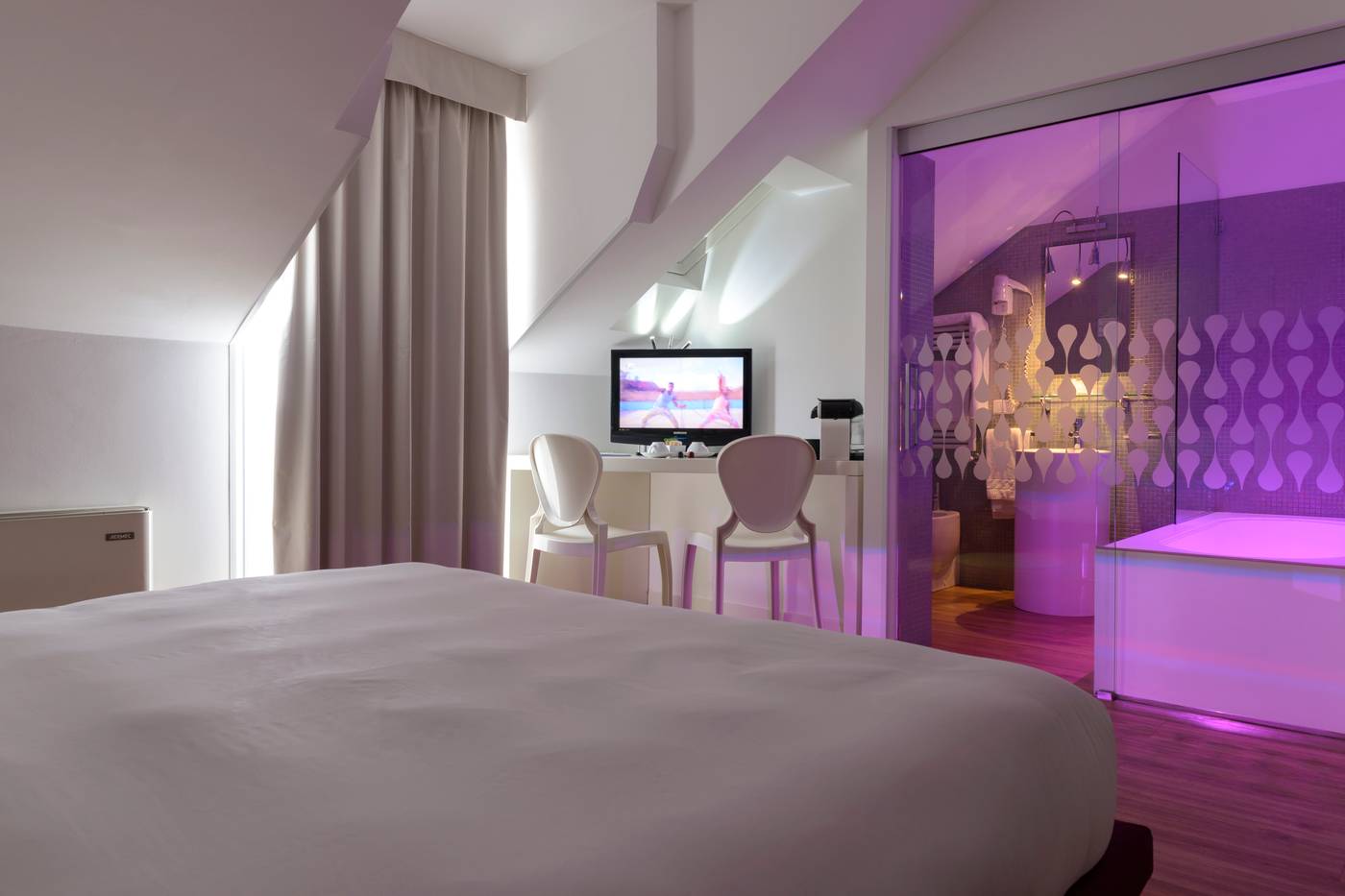 Elite-Hotel---Spa-Room-43