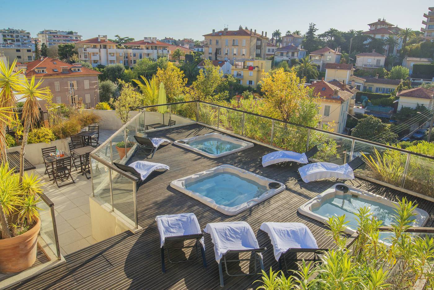 Residence-ExcelSuites-Pool-1