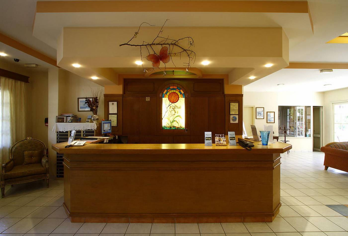Bintzan-Inn-Lobby-48