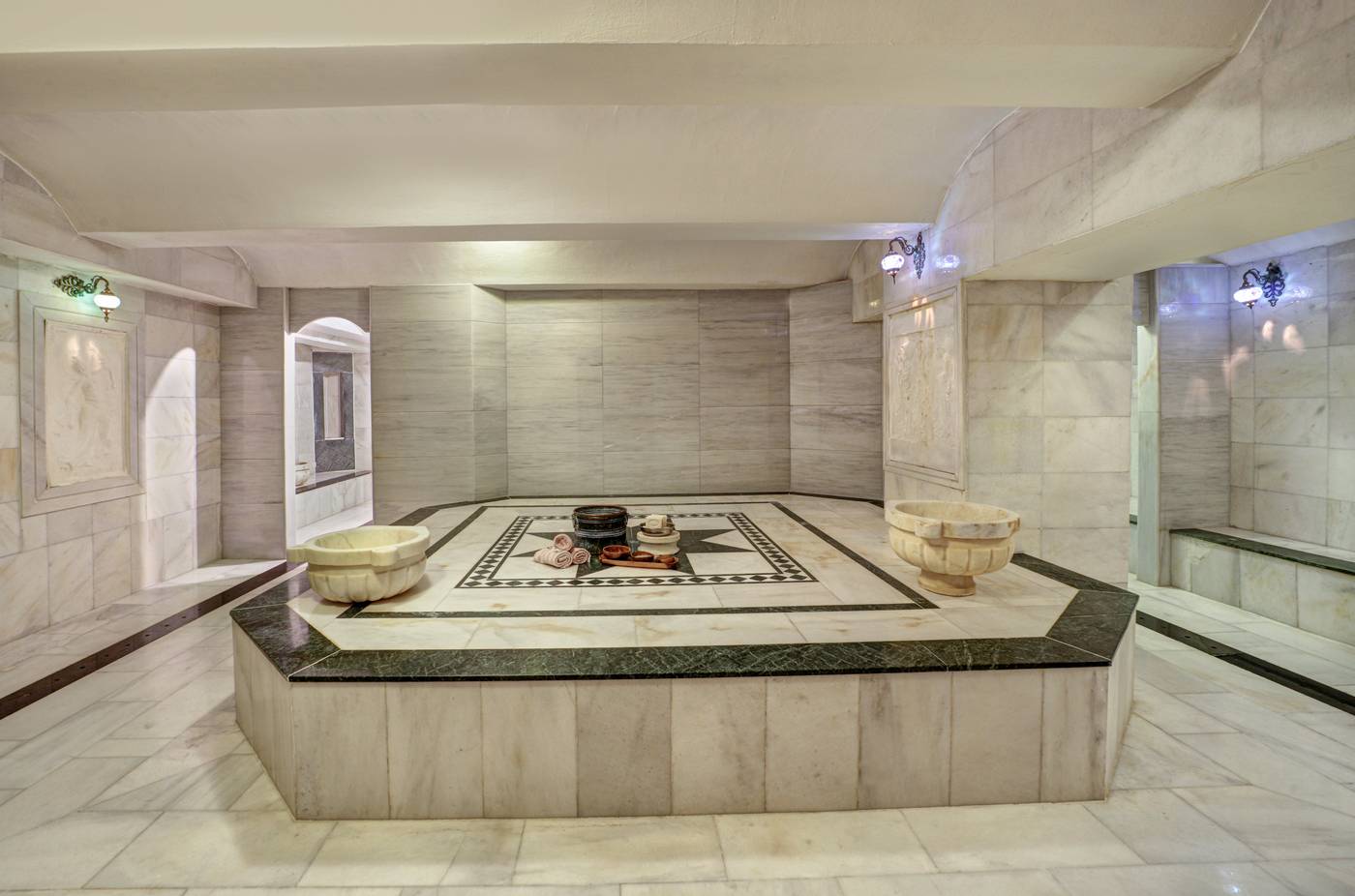 Legacy-Ottoman-Hotel-Sports-and-Entertainment-61