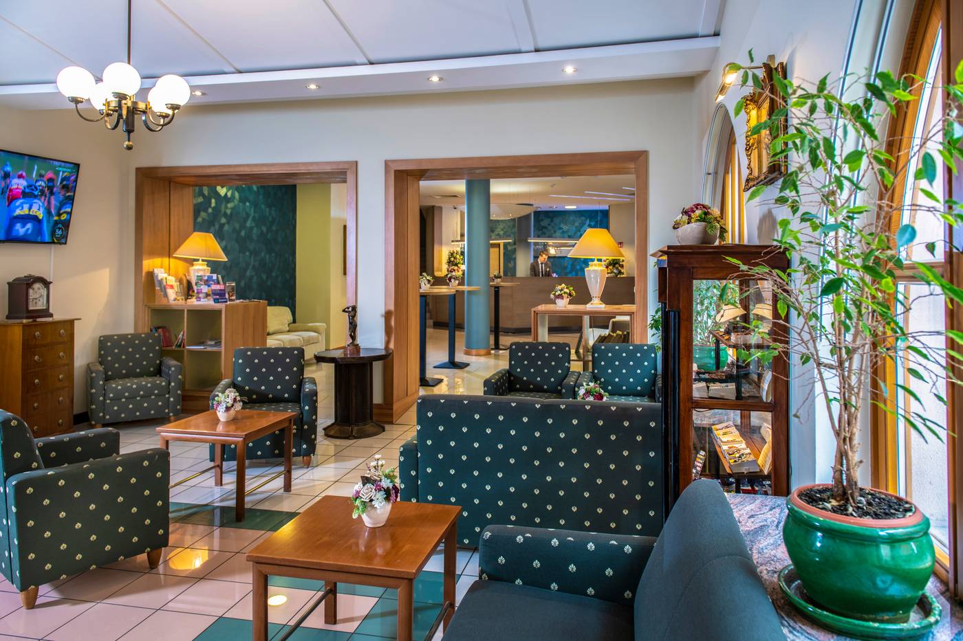 Corvin Hotel Budapest - Corvin wing-Hungary-BUDAPEST-Lobby-10