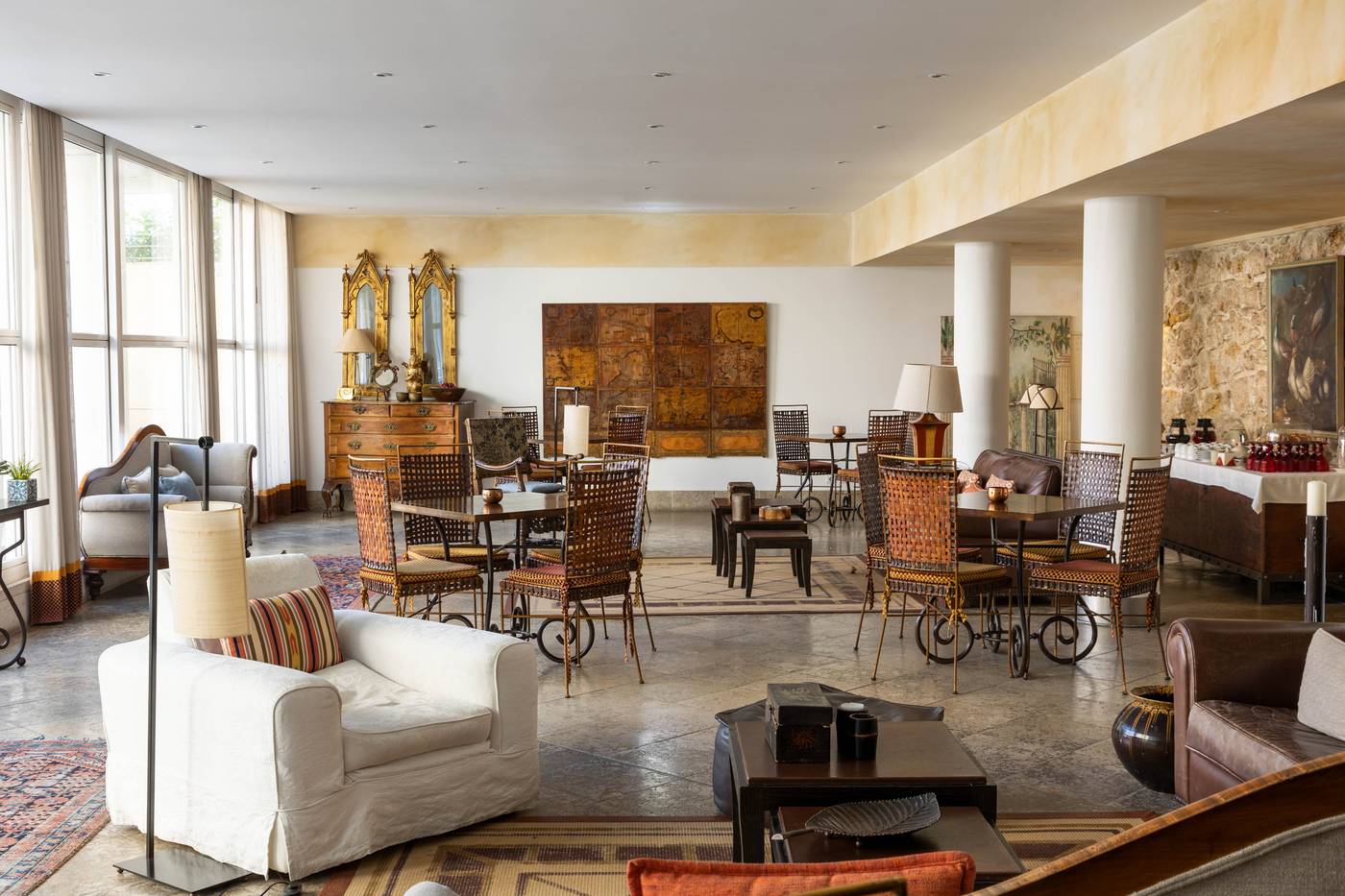 Solar-do-Castelo-Inn--a-Lisbon-Heritage-Collection-Lobby-12