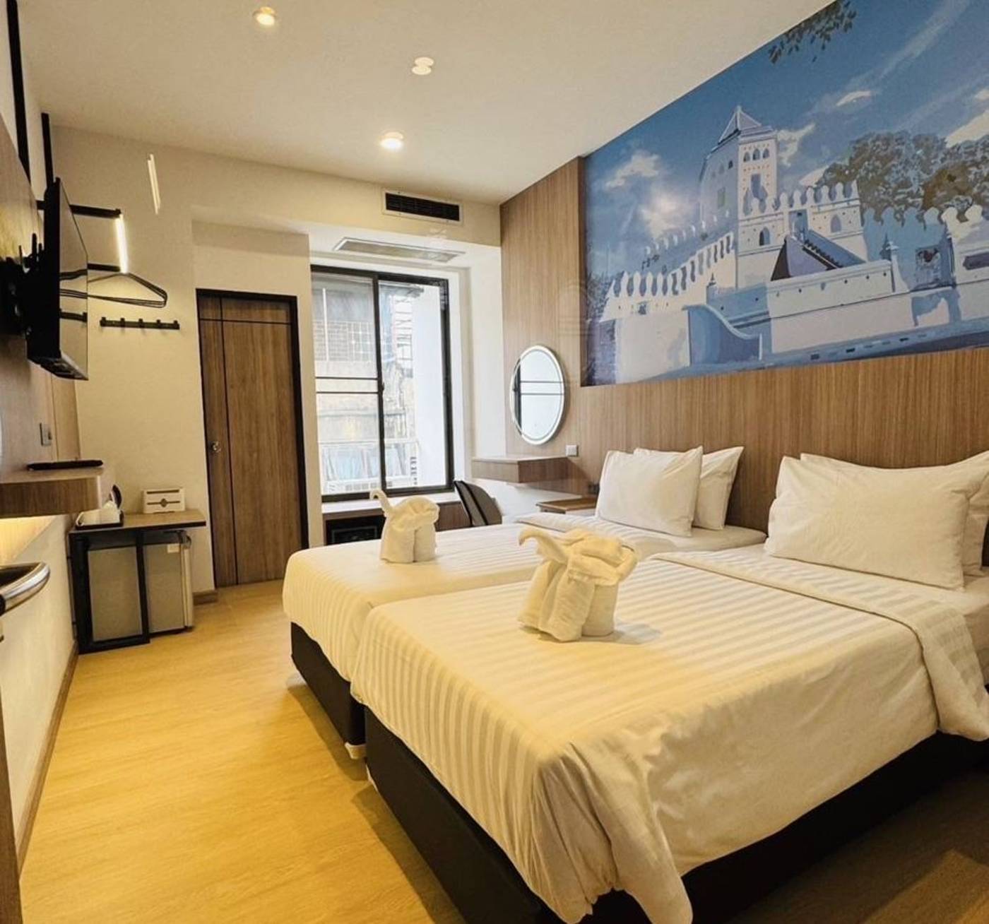 New-Siam-II-Guest-House-Room-11