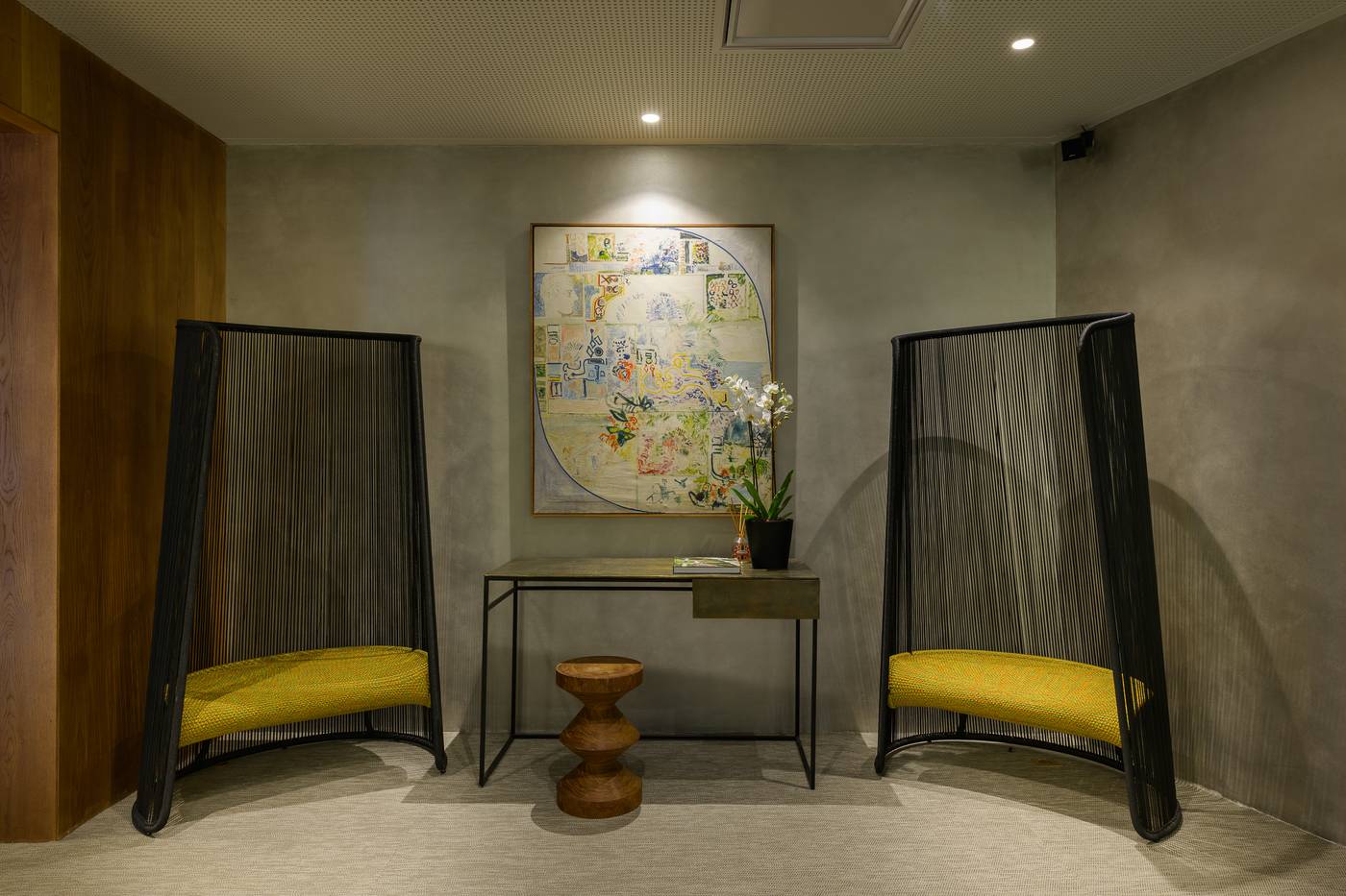 Dom-Carlos-Park-Lobby-8