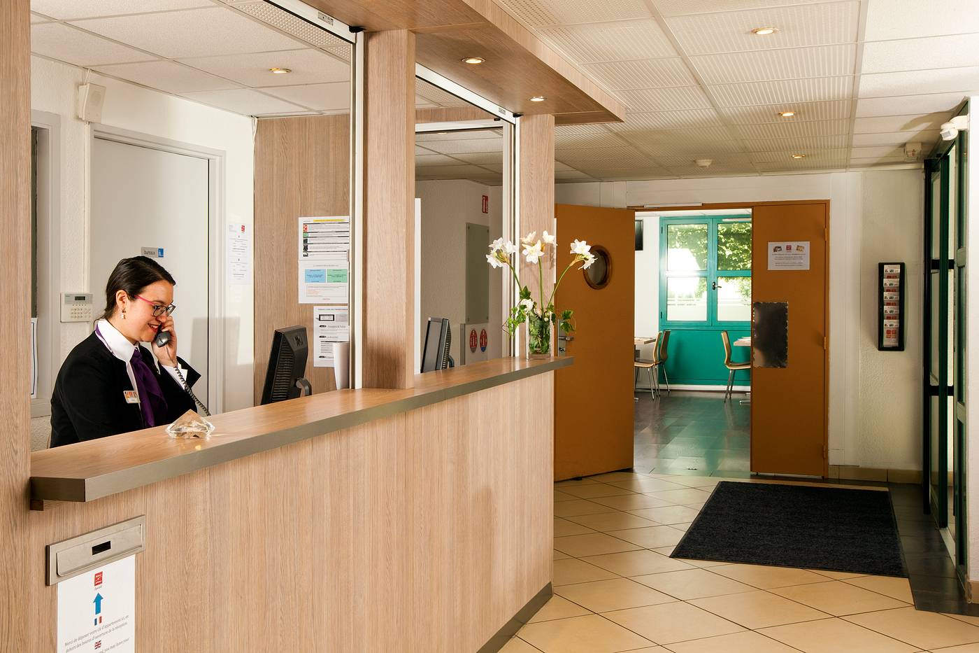 Sejours-and-Affaires-Serris-Rive-Gauche-Lobby-9