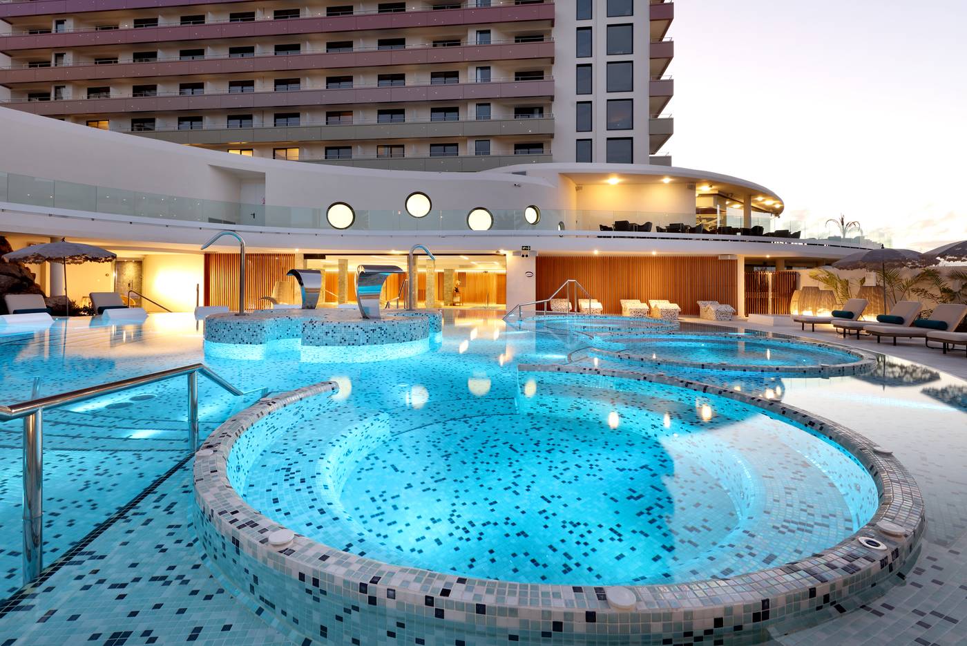 Hard-Rock-hotel-Tenerife-Pool-4