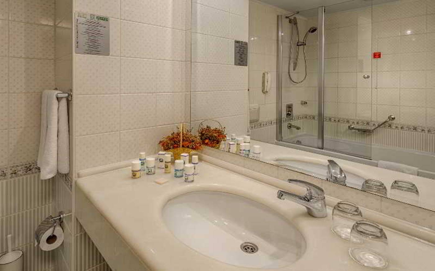 Ma-Biche-Kemer-Room-49