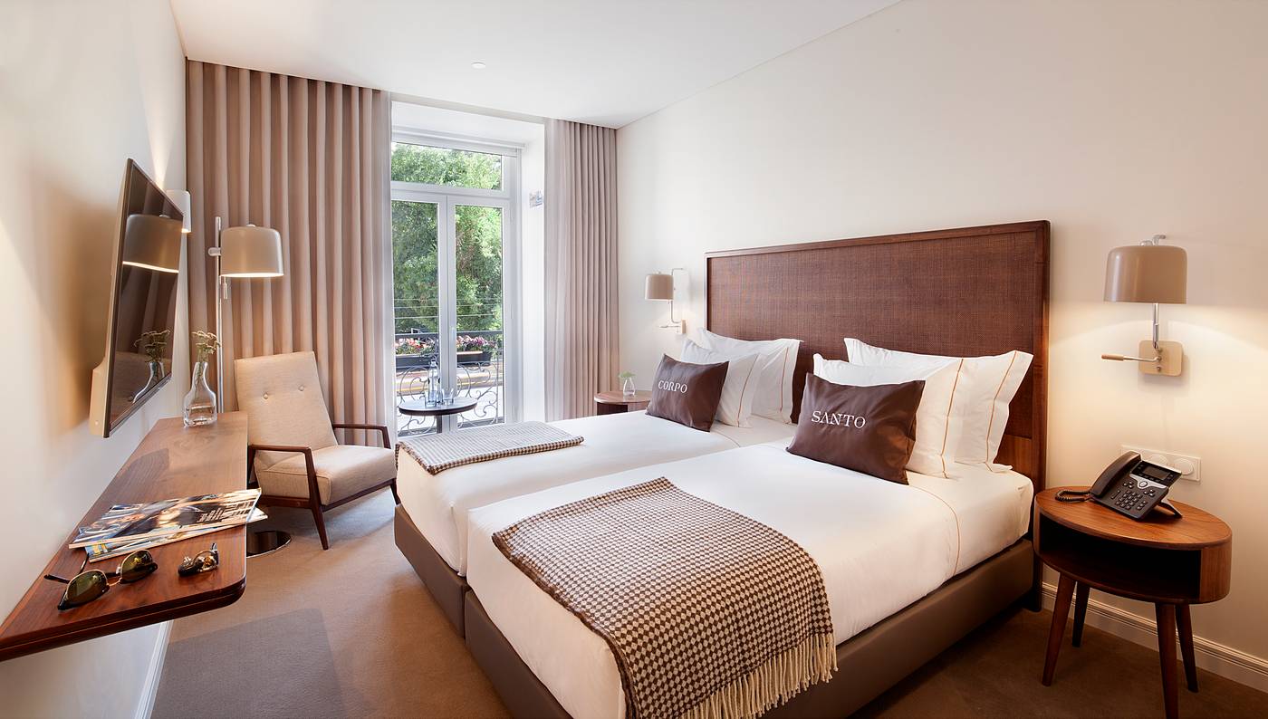 Corpo-Santo-Lisbon-Historical-Hotel-Room-2