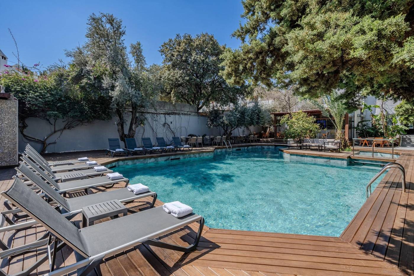 Centro-Hotel-Bodrum-Pool-6