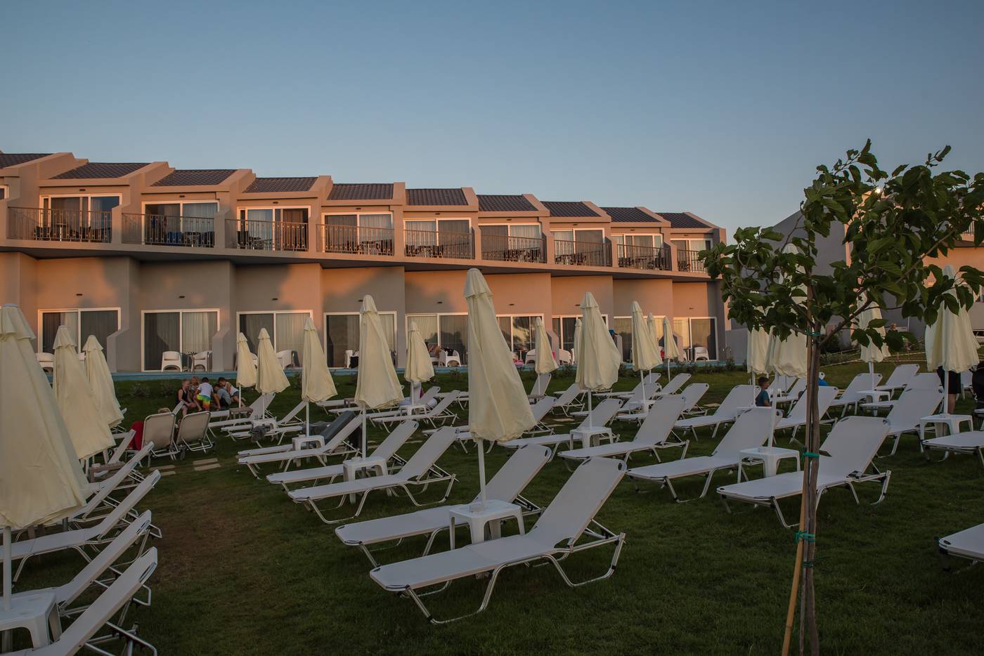 Golden-Coast-Resort---Spa-General-view-11