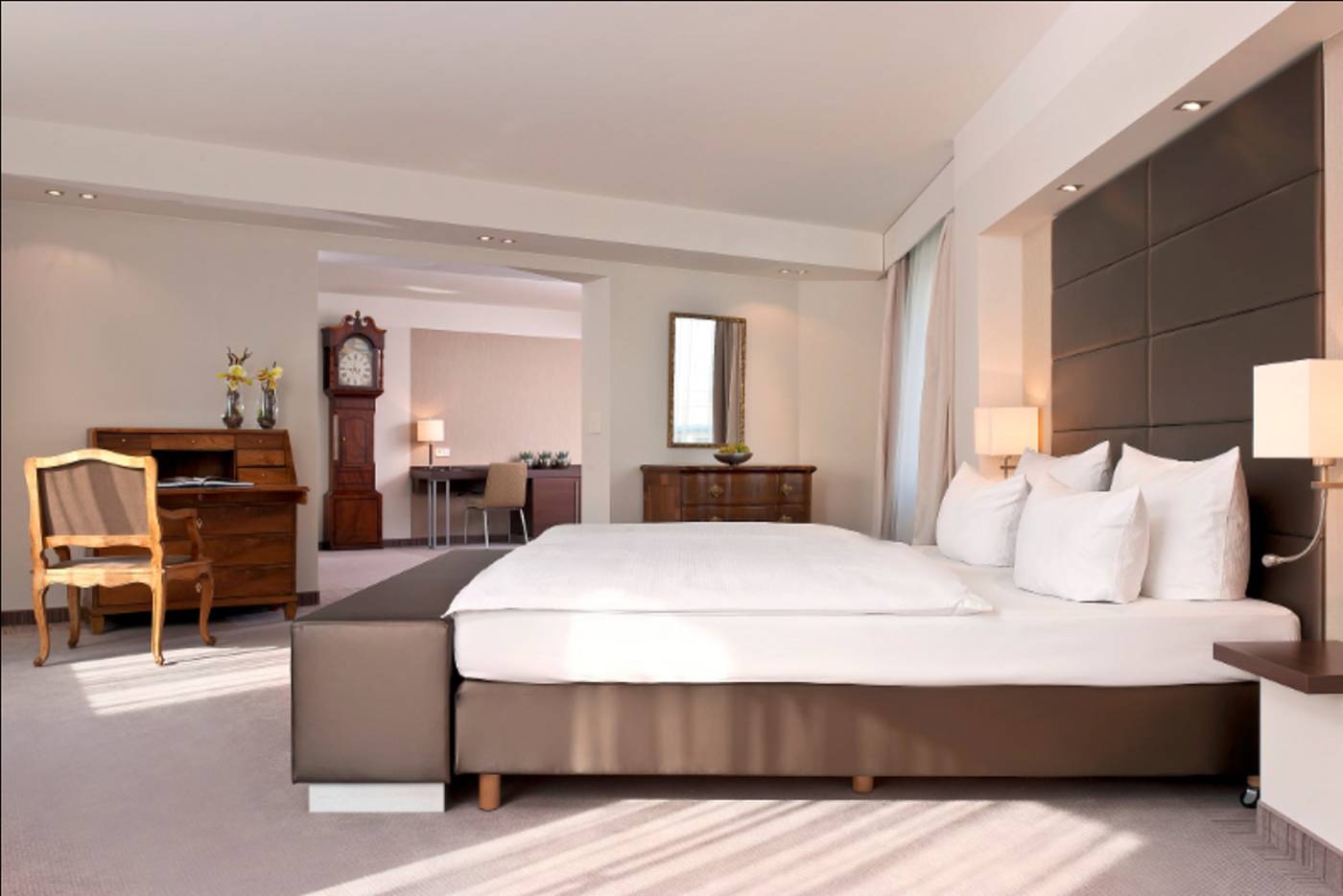 Estrel-Hotel-Berlin-Room-28