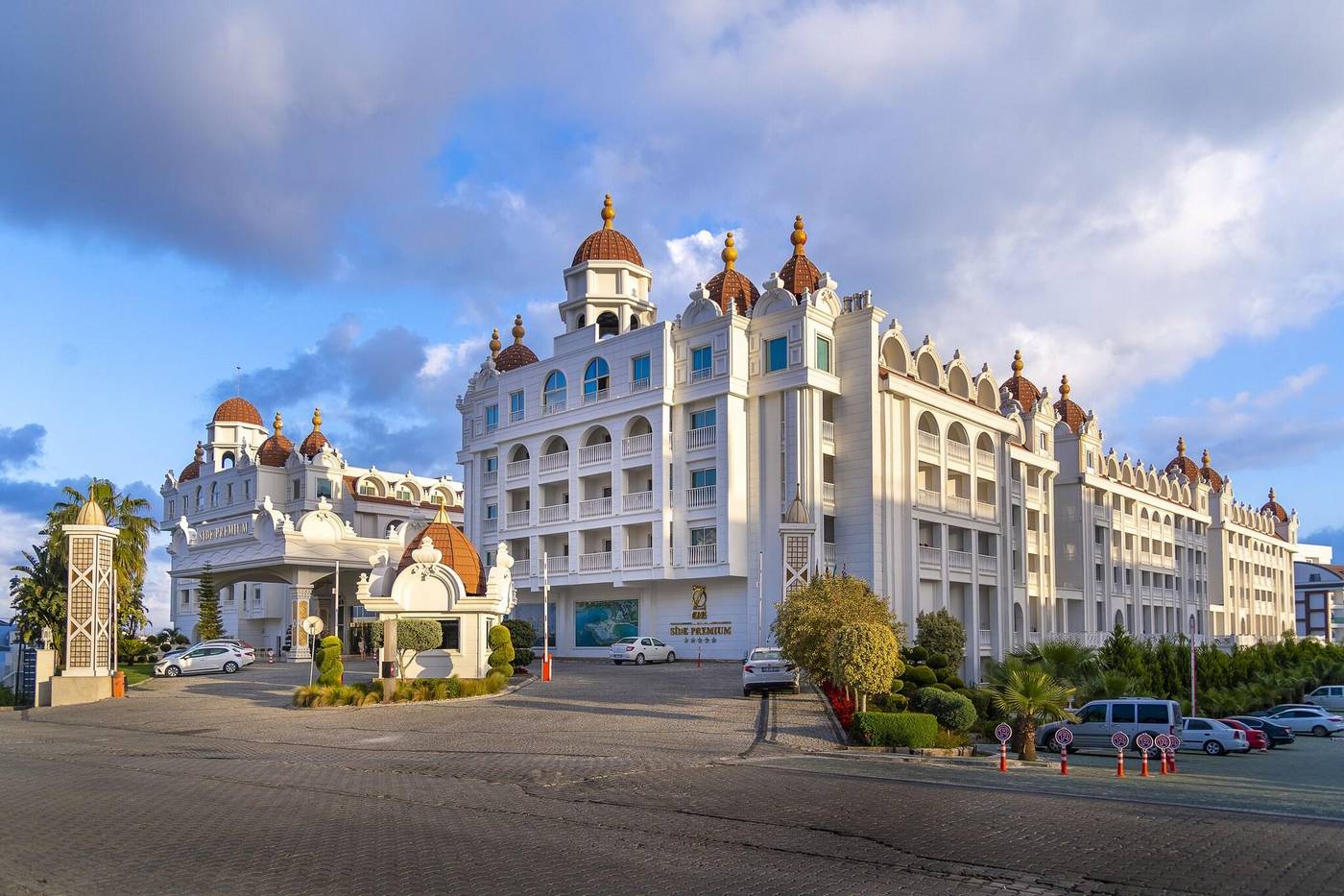 Side-Premium-General-view-11