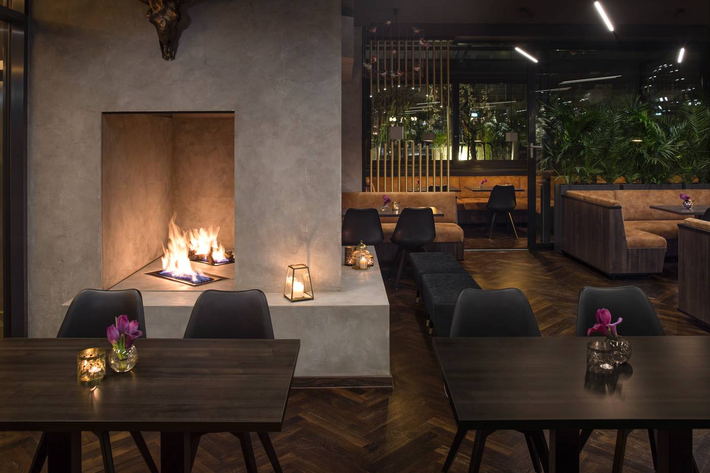 Hotel-Zoe-by-Amano-Group-Restaurant-9