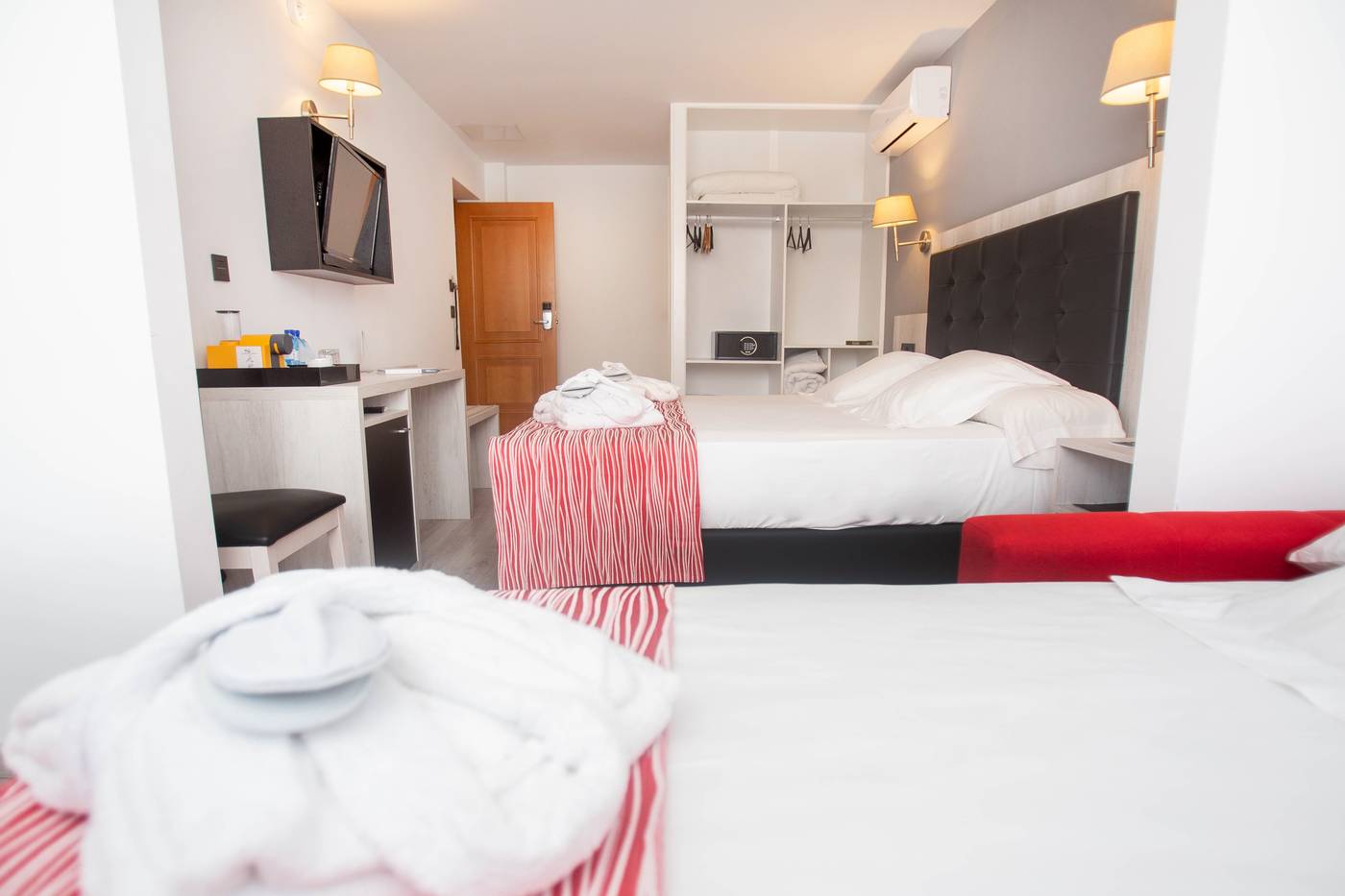 Soho-Bah--a-M--laga-Room-32